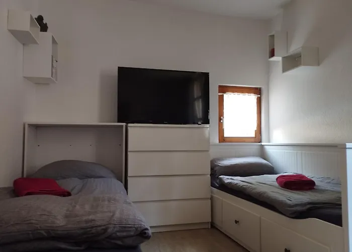 Apartment 10