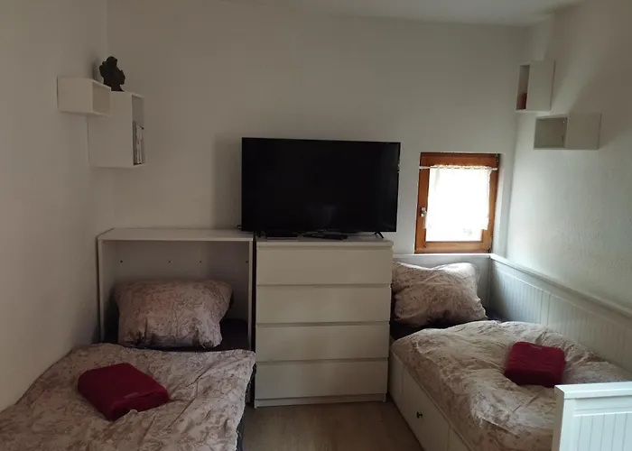 Apartment 10